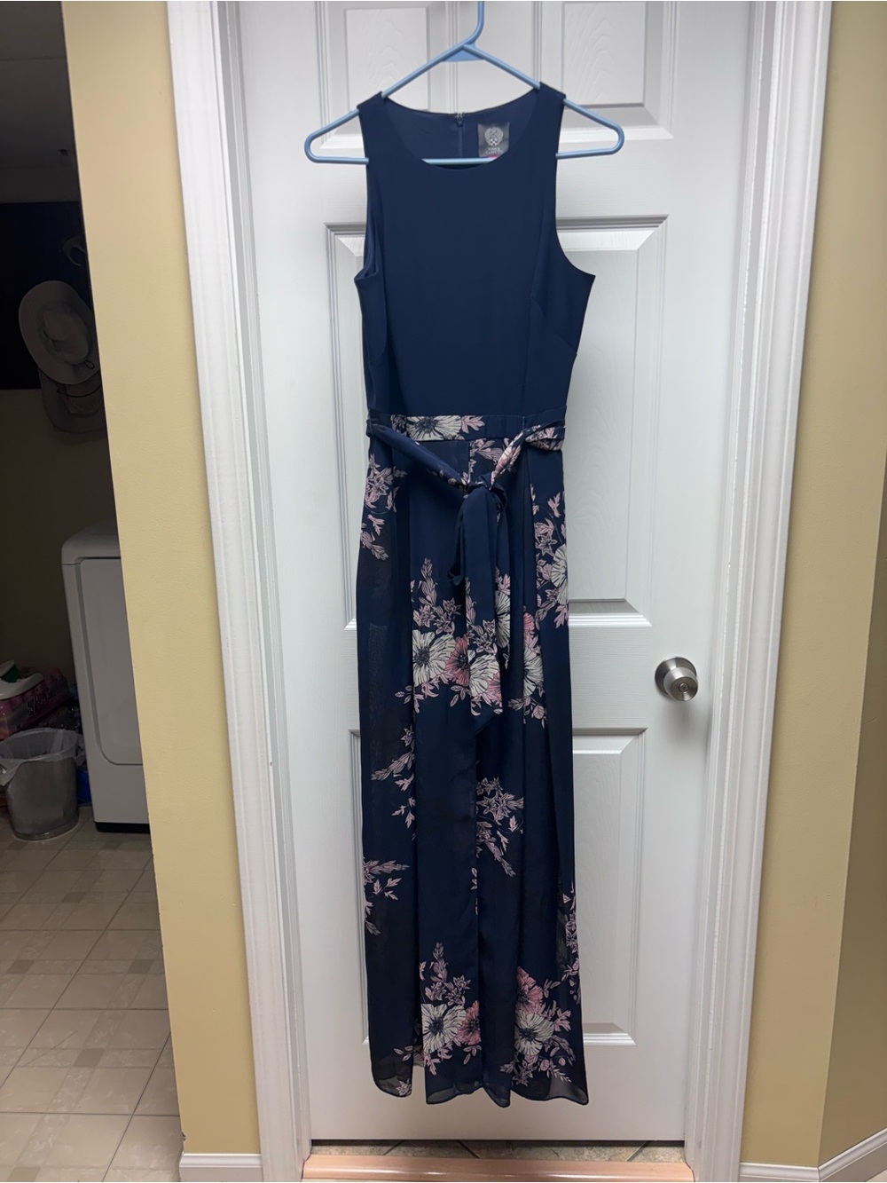 Vince Camuto Navy Floral Wide Leg Jumpsuit – Size 4